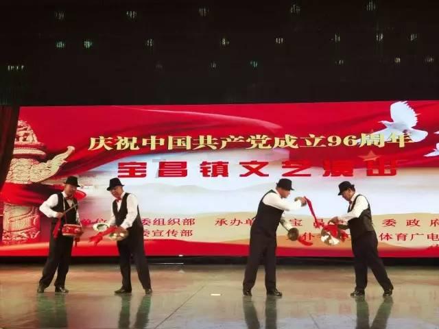 白色情人节：校园迷宫
